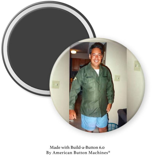 US Veteran in Old Army Jacket Magnet - Magnets and Memories