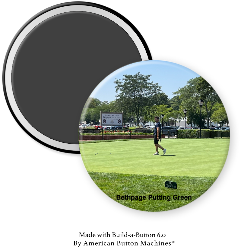 Refrigerator magnet featuring a putting green scene at Bethpage State Park, by Magnets and Memories.