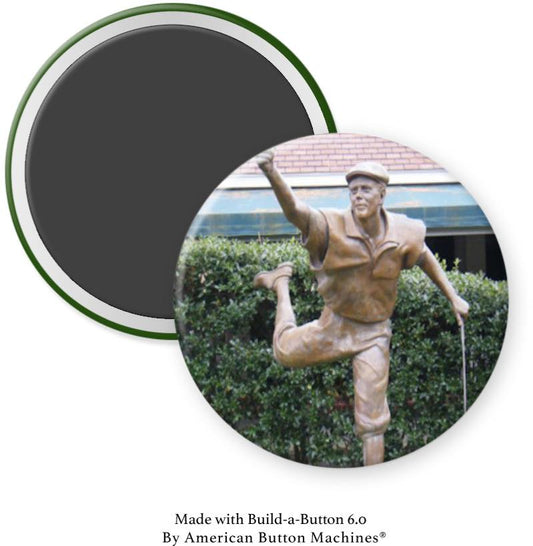 Payne Stewart Statue in Pinehurst Magnet - Magnets and Memories 