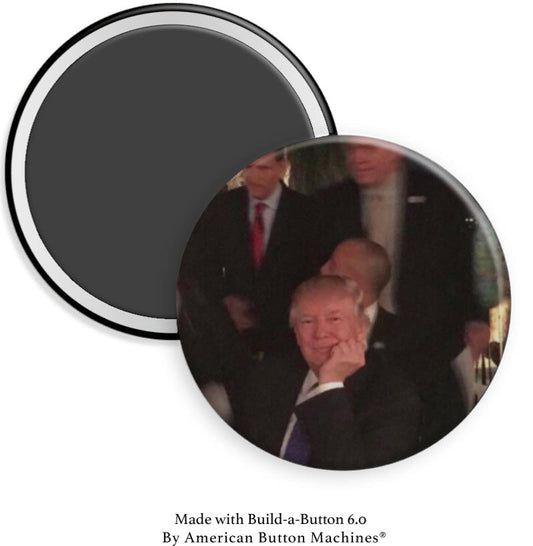 Trump alone in Crowd Smiling Magnet - Magnets and Memories